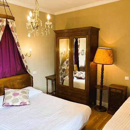 Logis Beau Site Hotel 3*