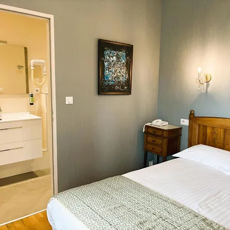 Hotel Logis Beau Site