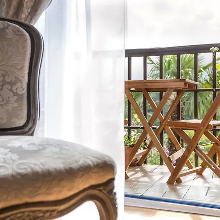 Hotel Logis Beau Site