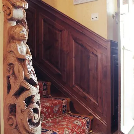 罗吉斯比塞塔酒店 3*