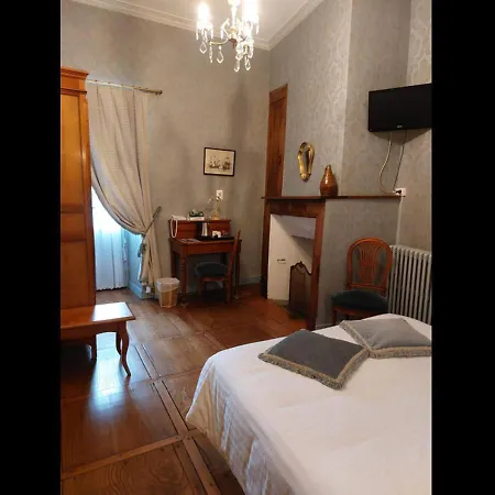 Hotel Logis Beau Site