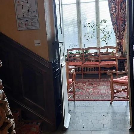 Hotel Logis Beau Site 3*