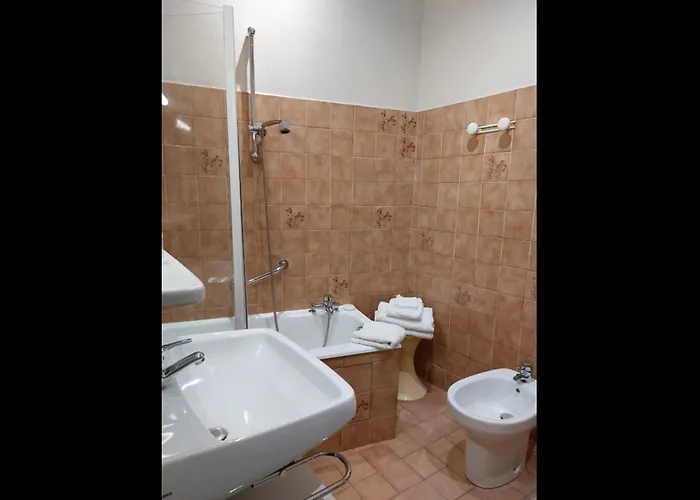 Logis Beau Site فندق 3*