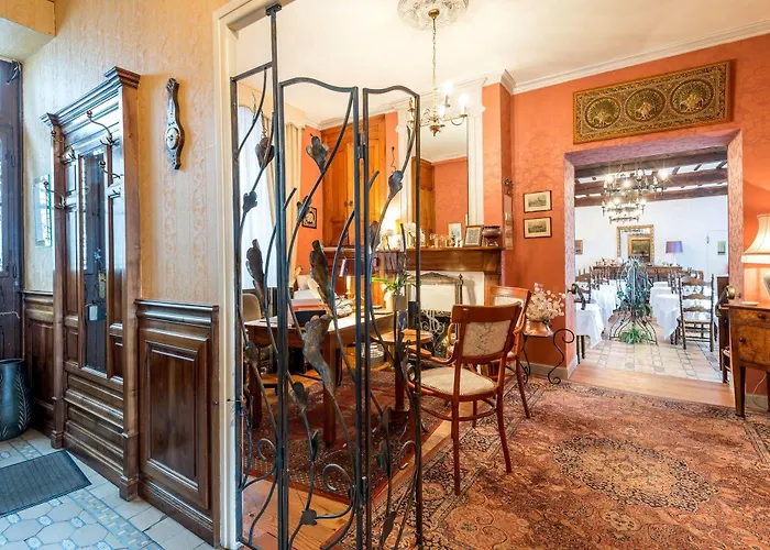 Logis Beau Site فندق 3*